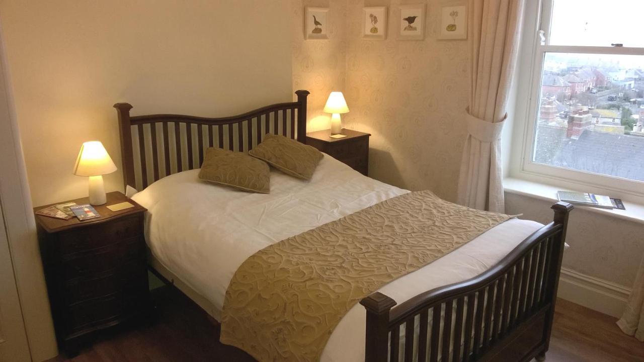 Seventyseven Bed & Breakfast Портланд Стая снимка