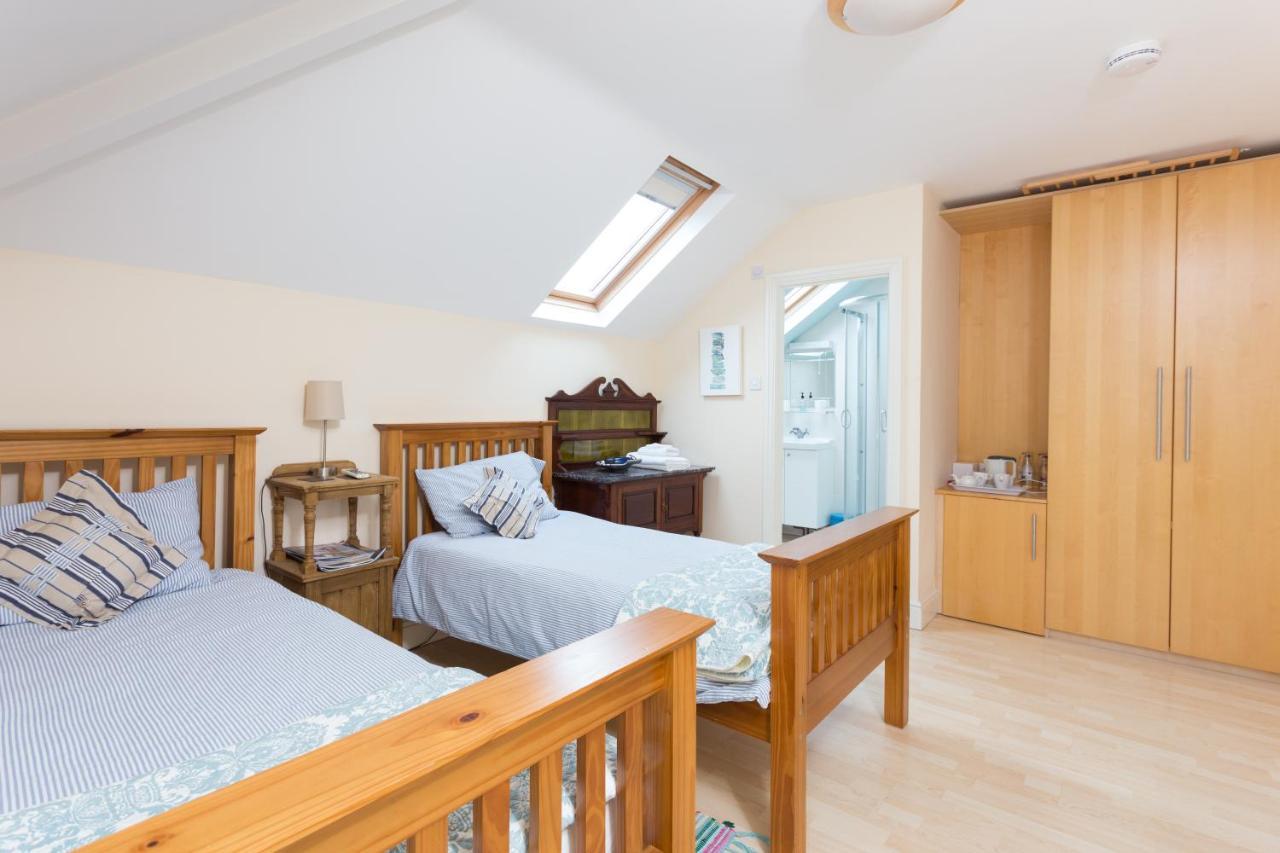 Seventyseven Bed & Breakfast Портланд Стая снимка